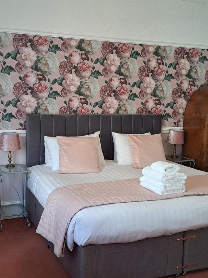 No 6 Quality Guesthouse Llandudno Esterno foto